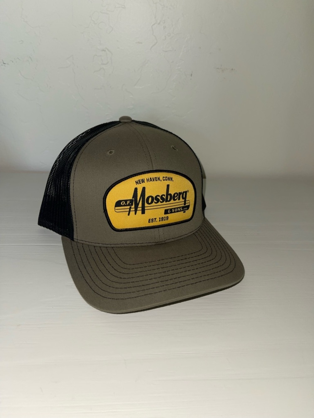 Mossberg and sons hat